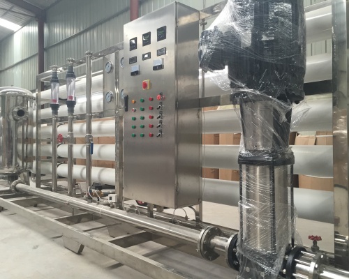 制革行業(yè)雙級(jí)反滲透設(shè)備